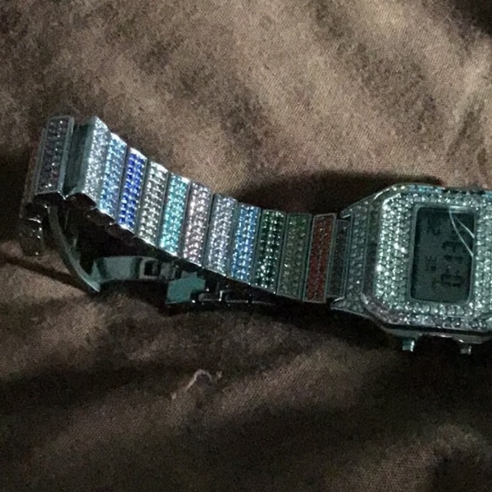watch iced out - Picture 11 of 13